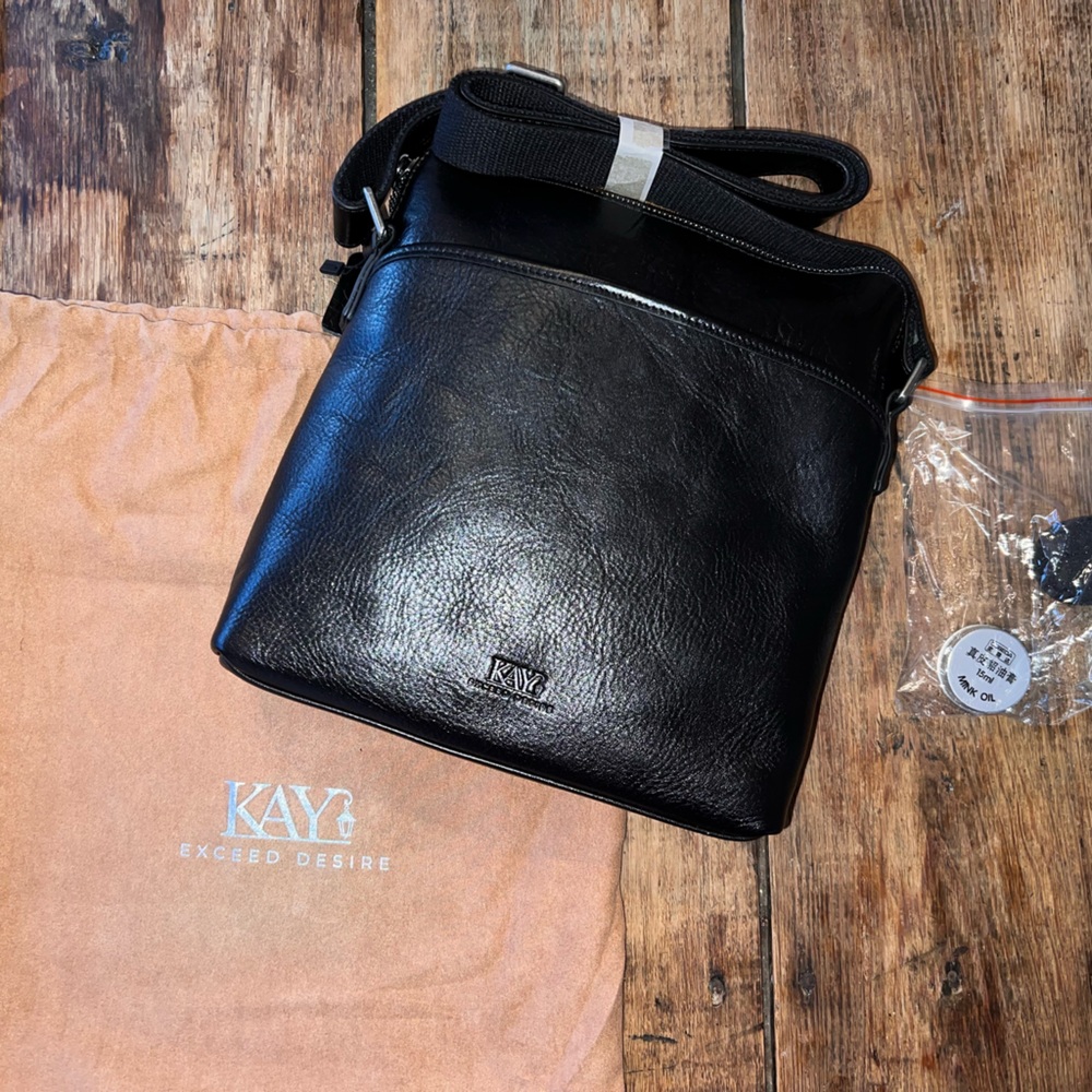 Kay Exceed Desire | Shoulder/Crossbody Purse | NWT